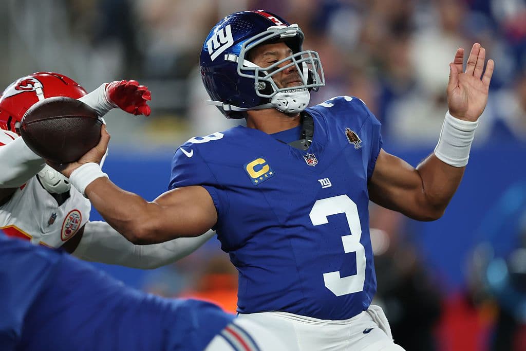 Kansas City Chiefs v New York Giants