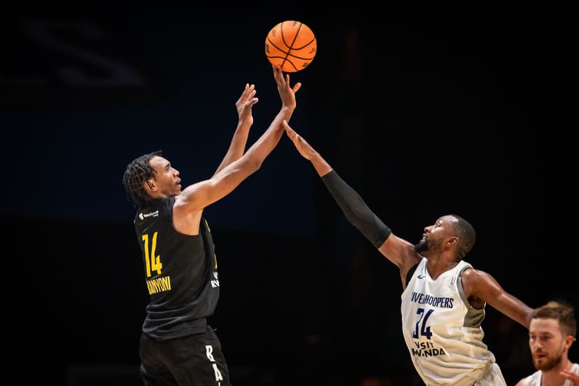 Nkosinathi Sandile Sibanyoni #14 of the Cape Town Tigers