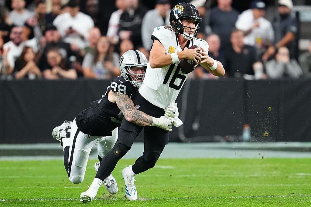 Jacksonville Jaguars v Las Vegas Raiders